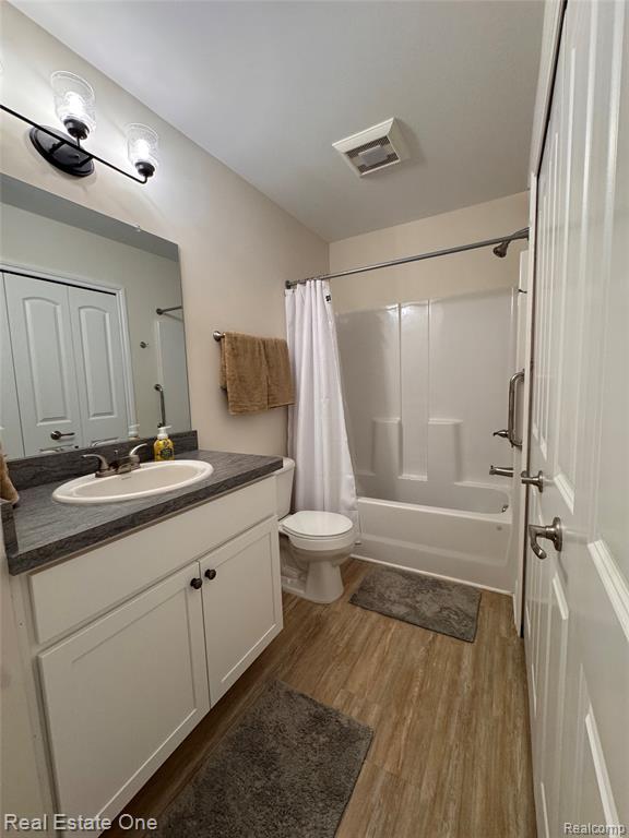 5107 Volterra Drive, Monroe, MI 48161 — Photo 13