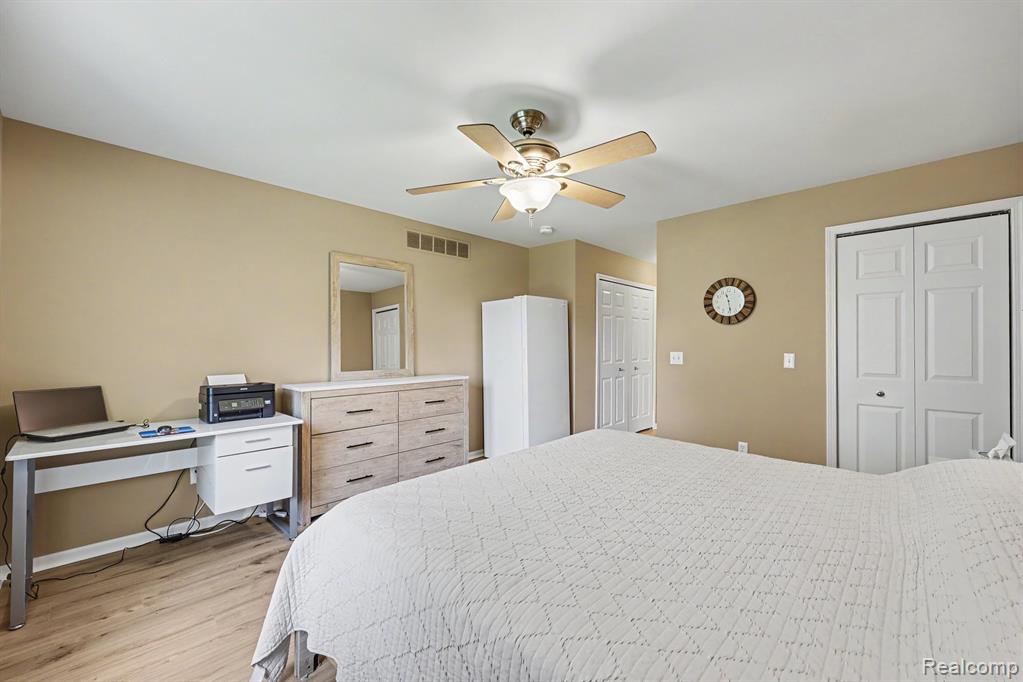 13750 Treeland Drive, Utica, MI 48315 — Photo 16