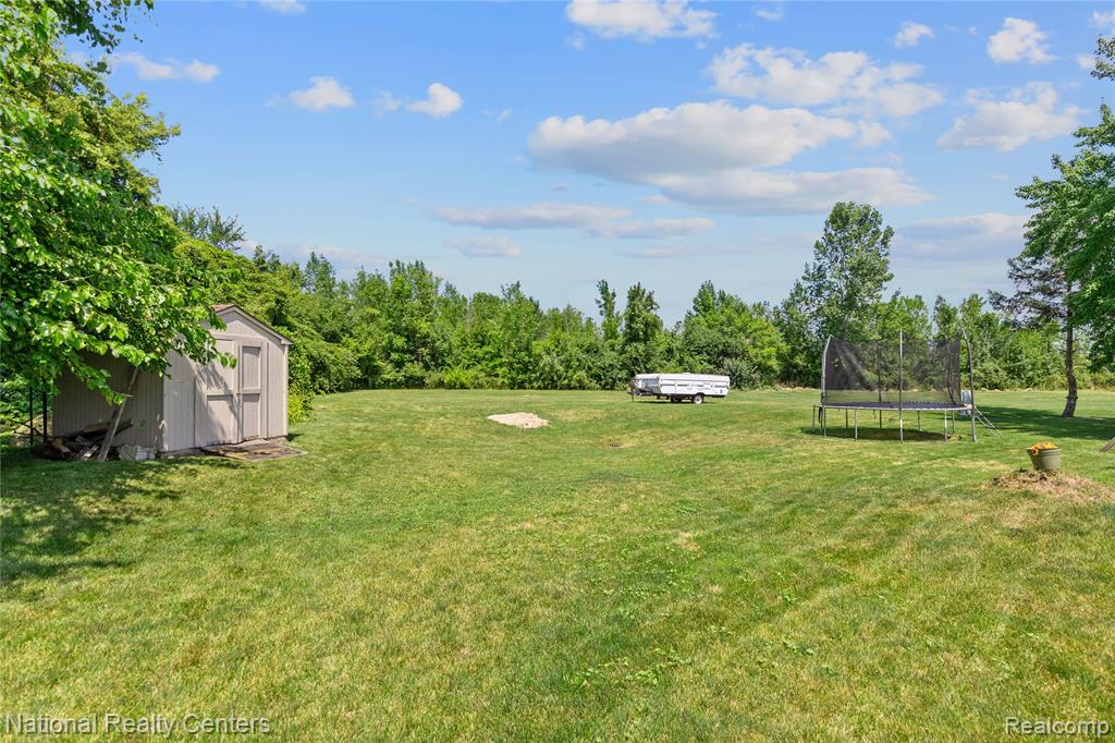 50049 Dove Lane, Chesterfield, MI — Photo 19