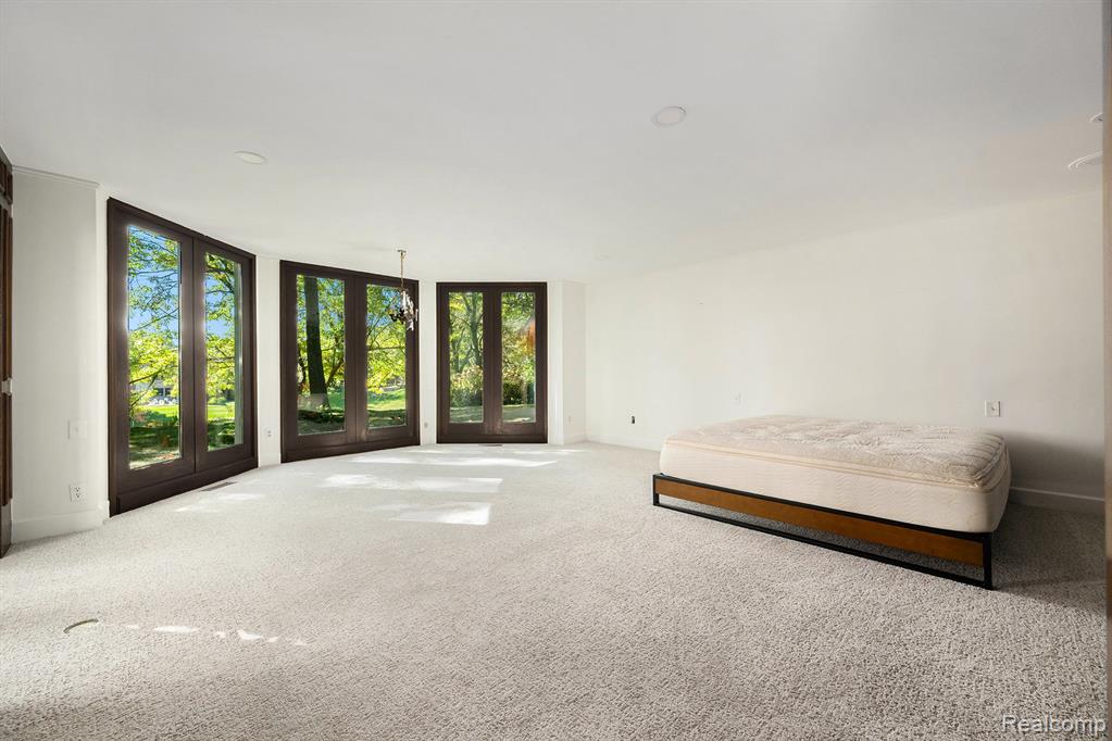5459 Bristol Parke Drive, Clarkston, MI 48348 — Photo 19