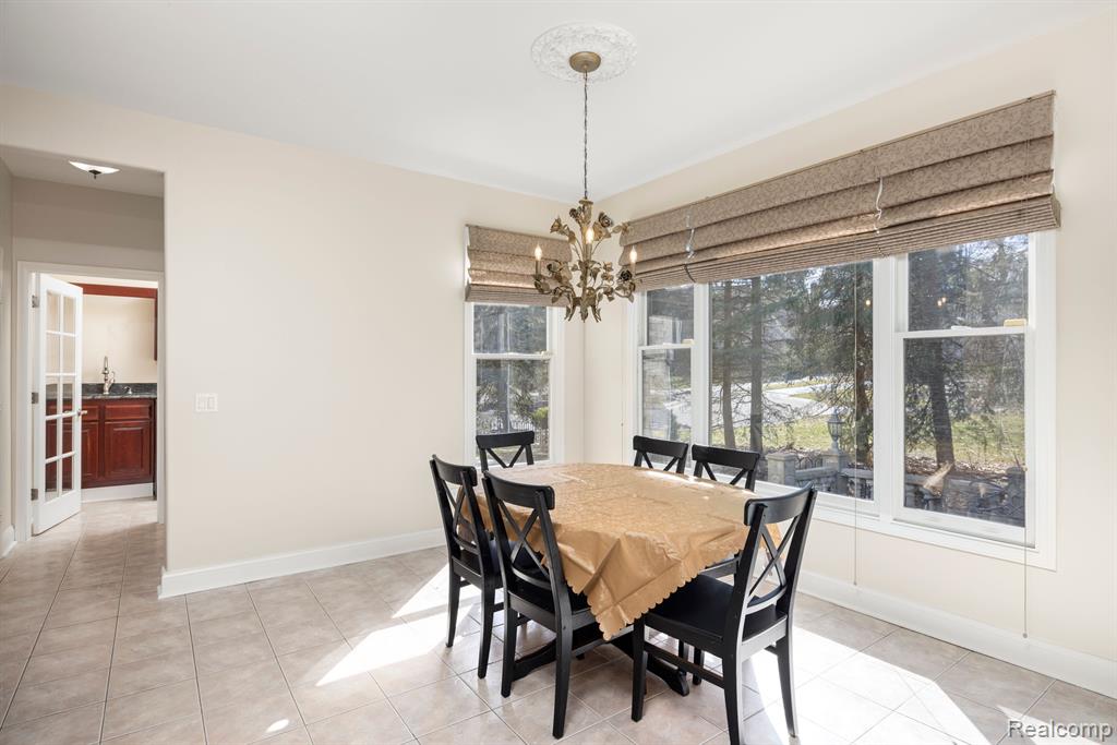 6307 WILDWOOD Lane, West Bloomfield, MI 48324 — Photo 19