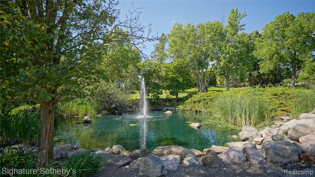 6608 ENCLAVE Drive, Clarkston, MI 48348 — Photo 43