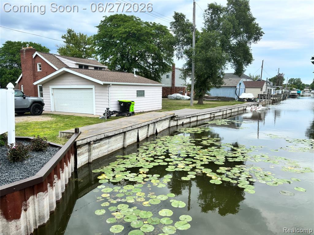 45824 Jefferson Ave, Chesterfield, MI 48047 — Photo 33