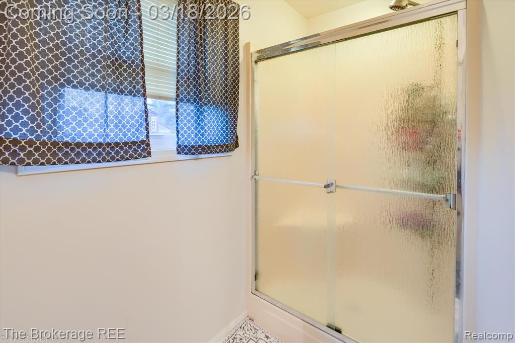6047 Hearthside Place, Grand Blanc, MI 48439 — Photo 30