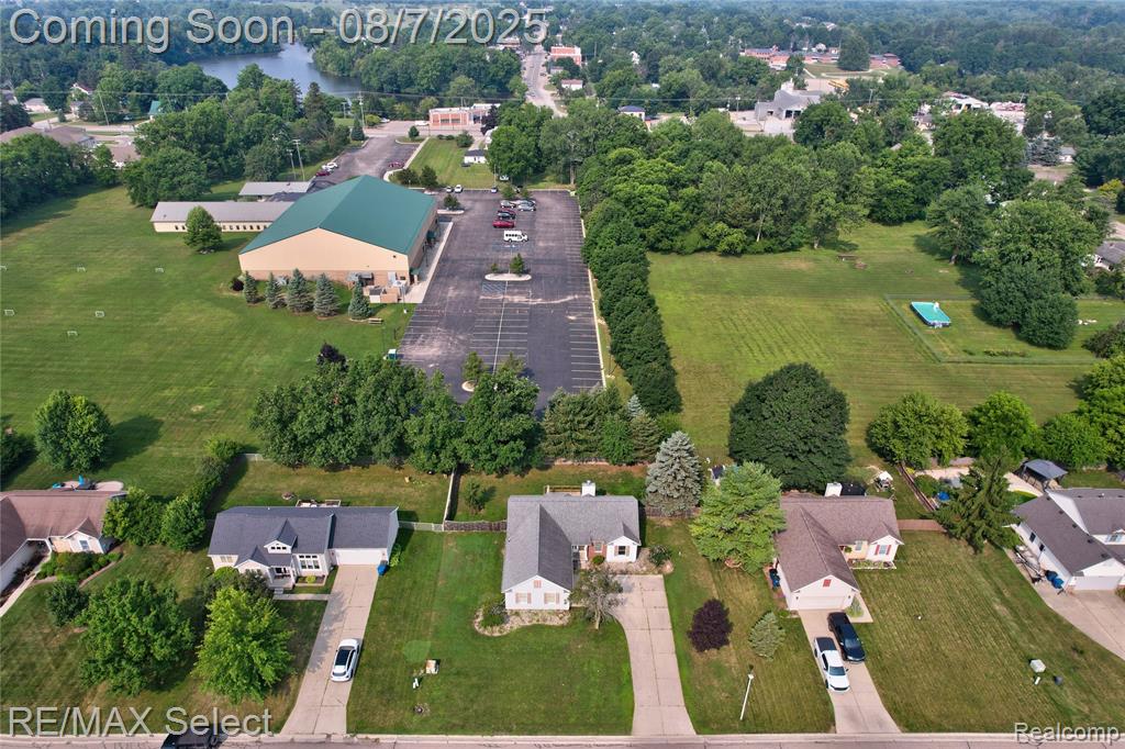 8052 Rose Lane, Goodrich Vlg, MI — Photo 3