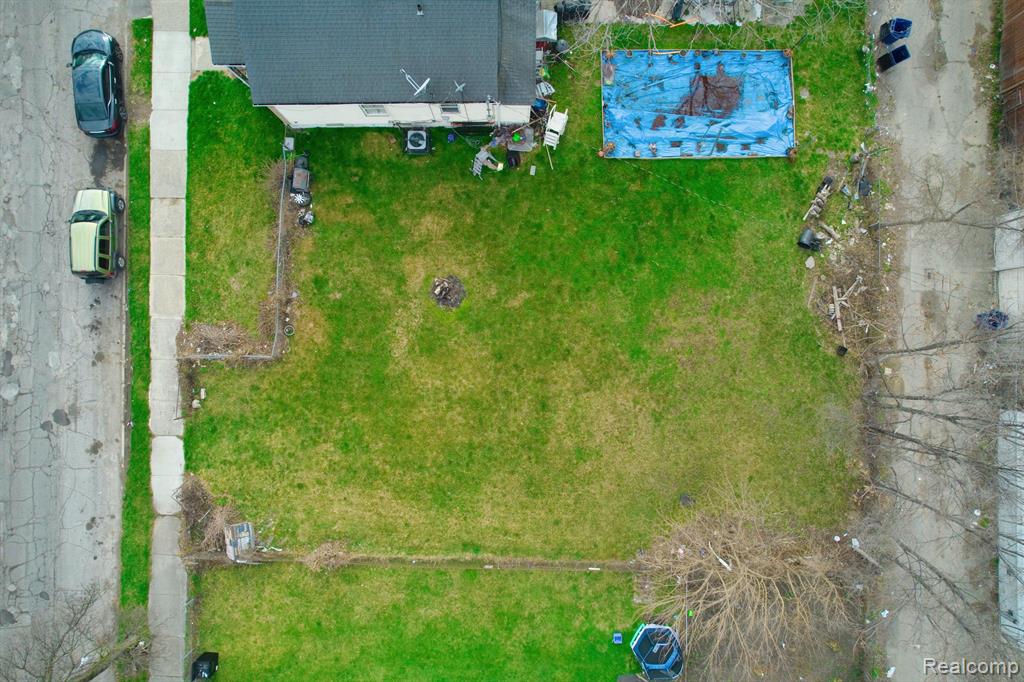 5175 TROWBRIDGE Street, Hamtramck, MI 48212 — Photo 2