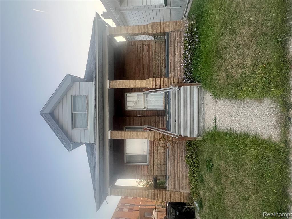 12239 McDougall Street, Detroit, MI 48212 — Photo 2