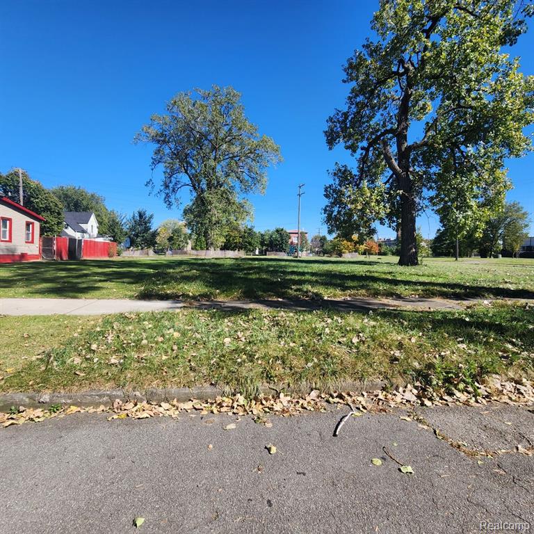 2700 HURON Street, Detroit, MI 48216 — Photo 3