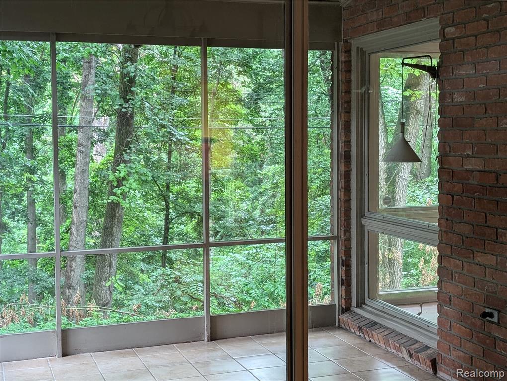 4987 Malibu Drive, Bloomfield Hills, MI 48302 — Photo 5