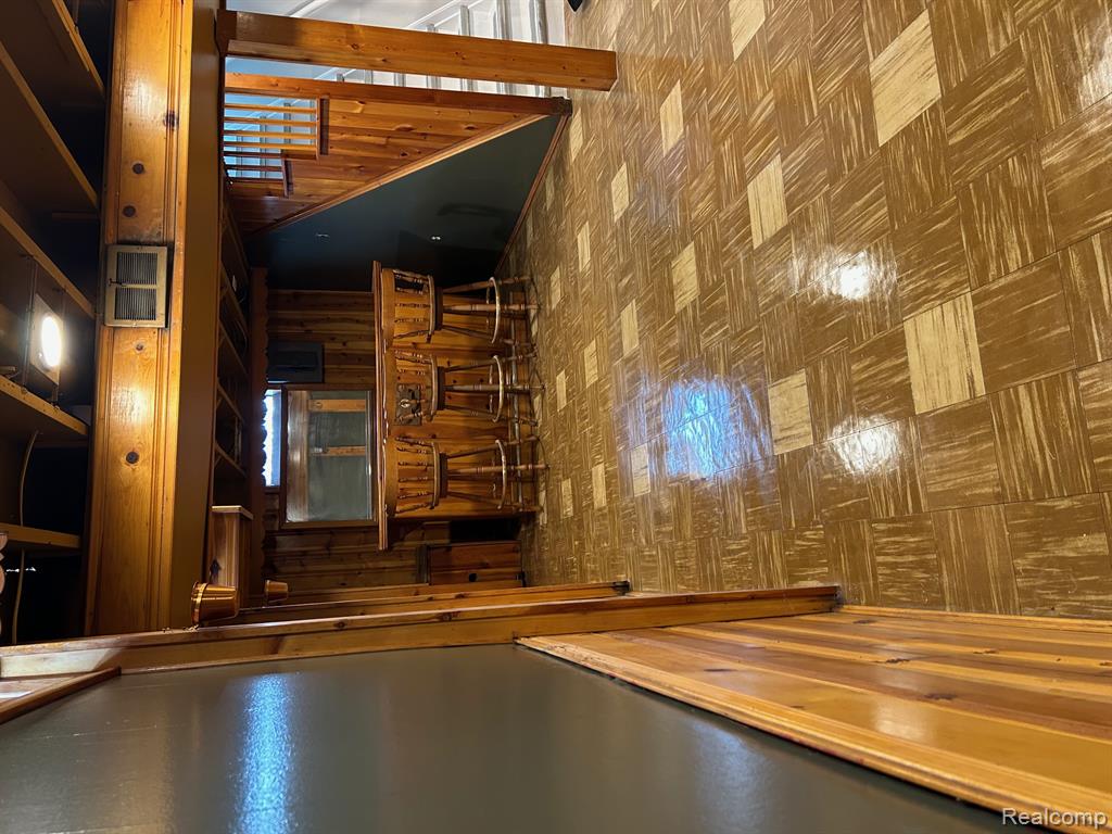 8816 Salem Lane, Redford, MI 48239 — Photo 16