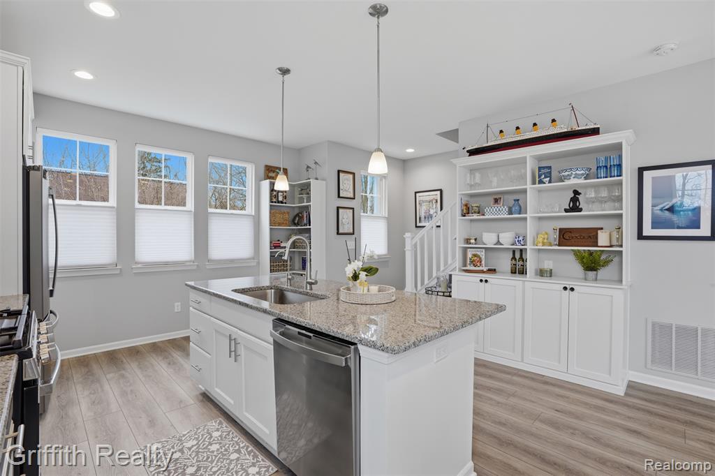 614 Anne Avenue, Brighton, MI 48116 — Photo 10