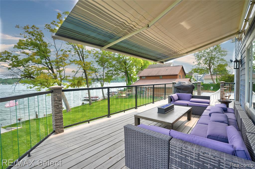 7457 Haviland Beach Drive, Linden, MI 48451 — Photo 13
