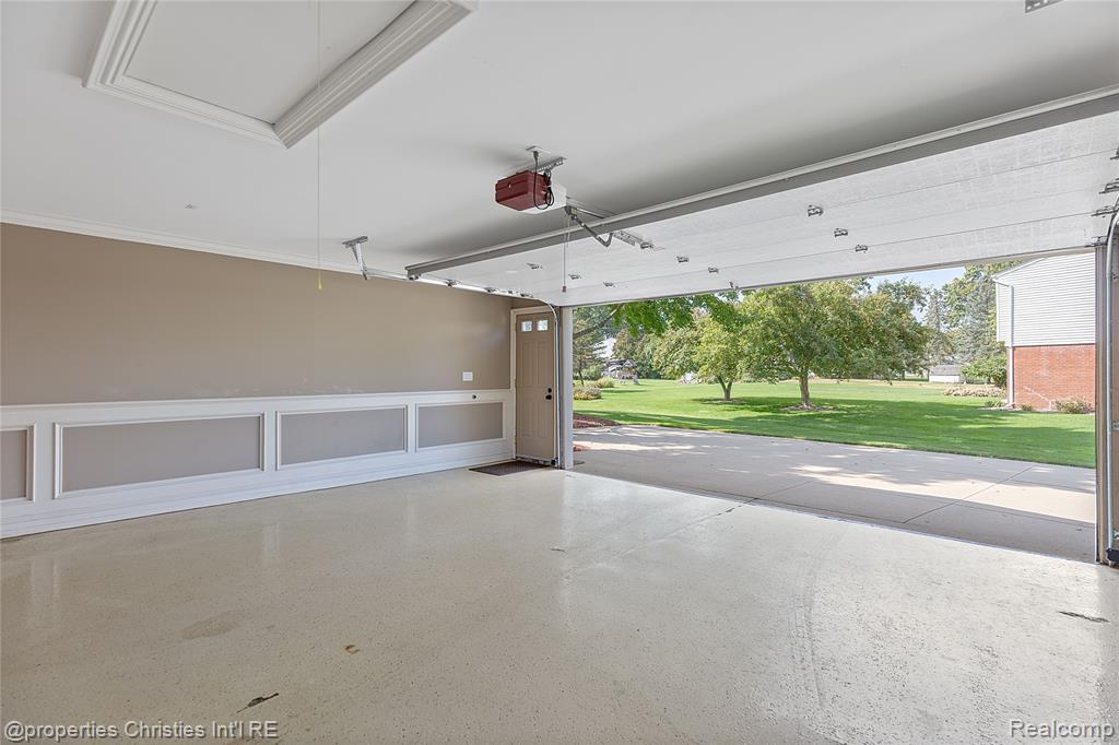 6308 Donnybrook Drive, Shelby Twp, MI 48316 — Photo 43