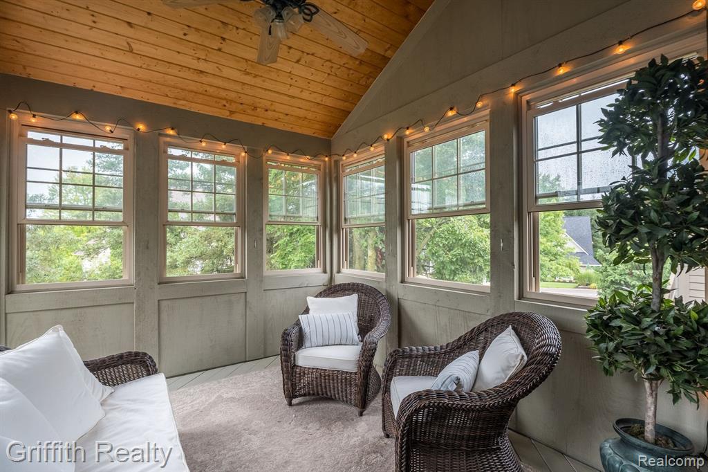 4593 VILLA FRANCE Drive, Brighton, MI 48116 — Photo 4
