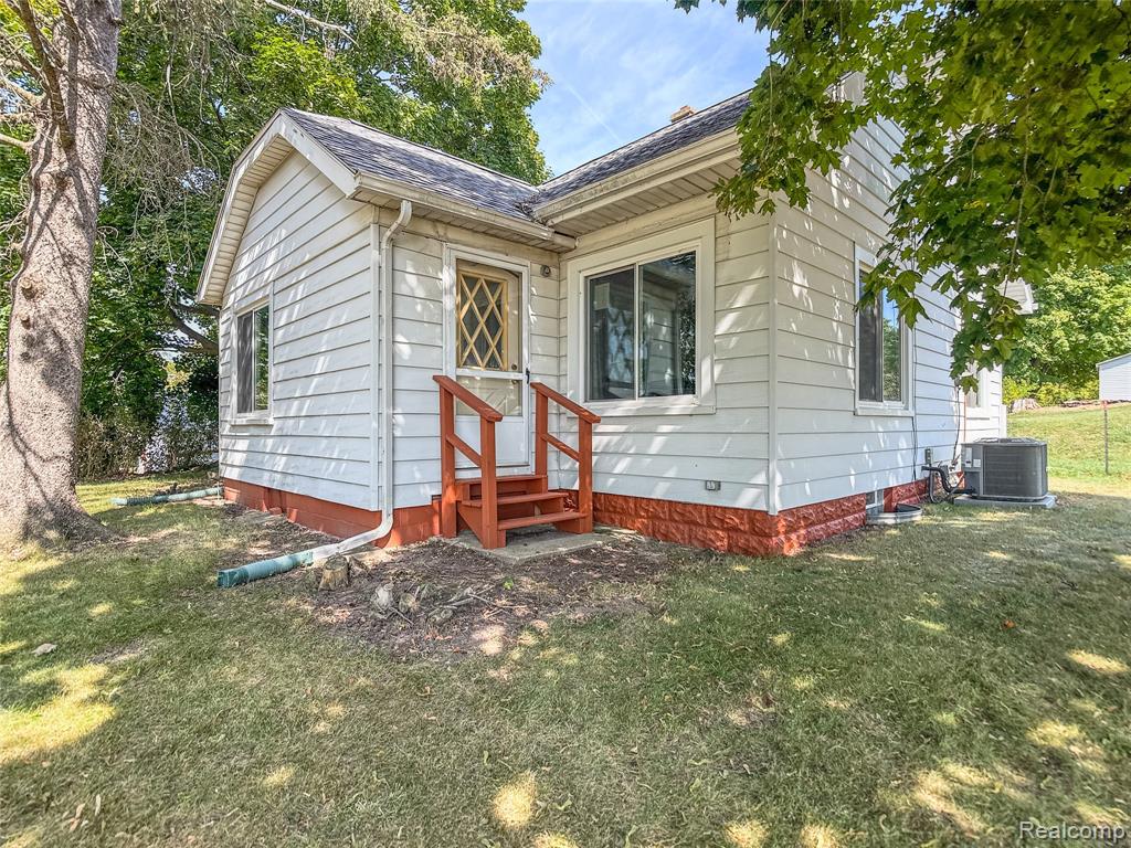11359 Seymour Road, Gaines Vlg, MI 48436 — Photo 4
