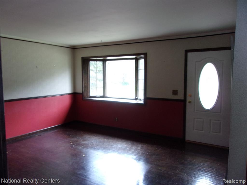 5856 HENRY RUFF Road, Garden City, MI — Photo 13
