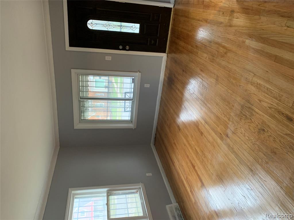 9973 Winthrop Street, Detroit, MI 48227 — Photo 6