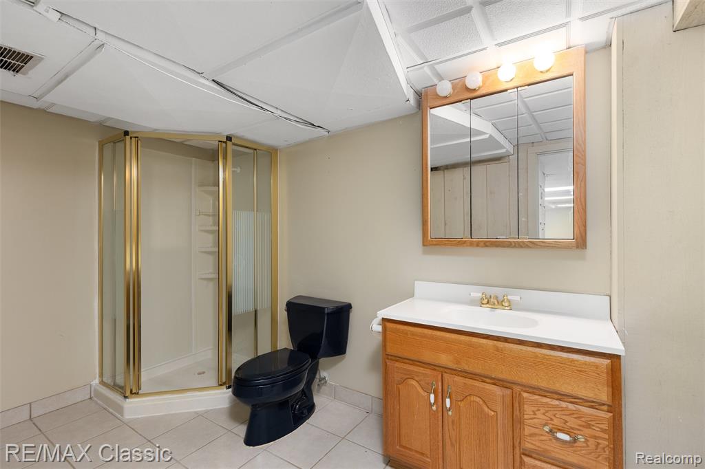 4268 Covered Bridge Road, Bloomfield Hills, MI 48302 — Photo 27