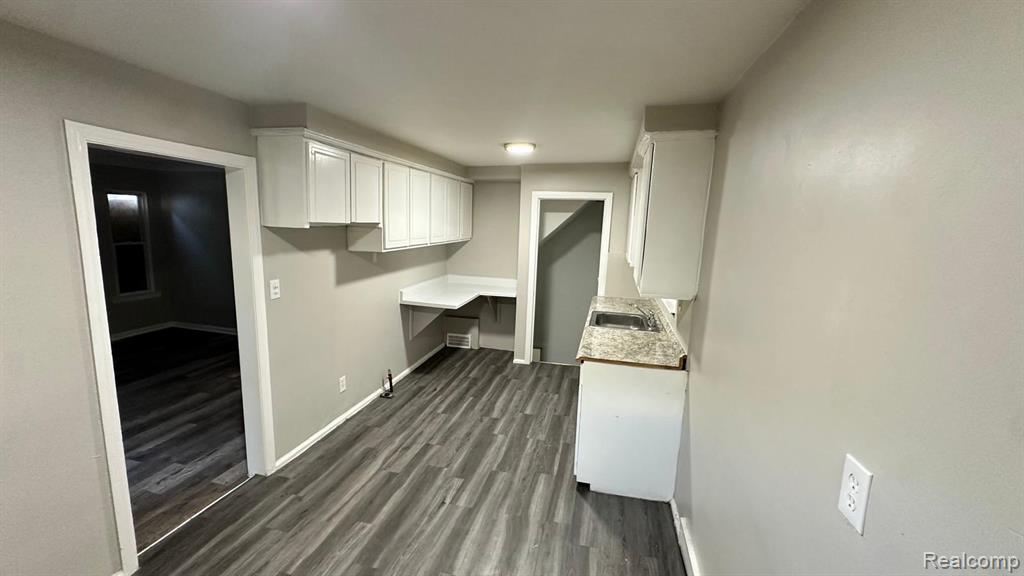 19339 Mansfield Street, Detroit, MI, 48235