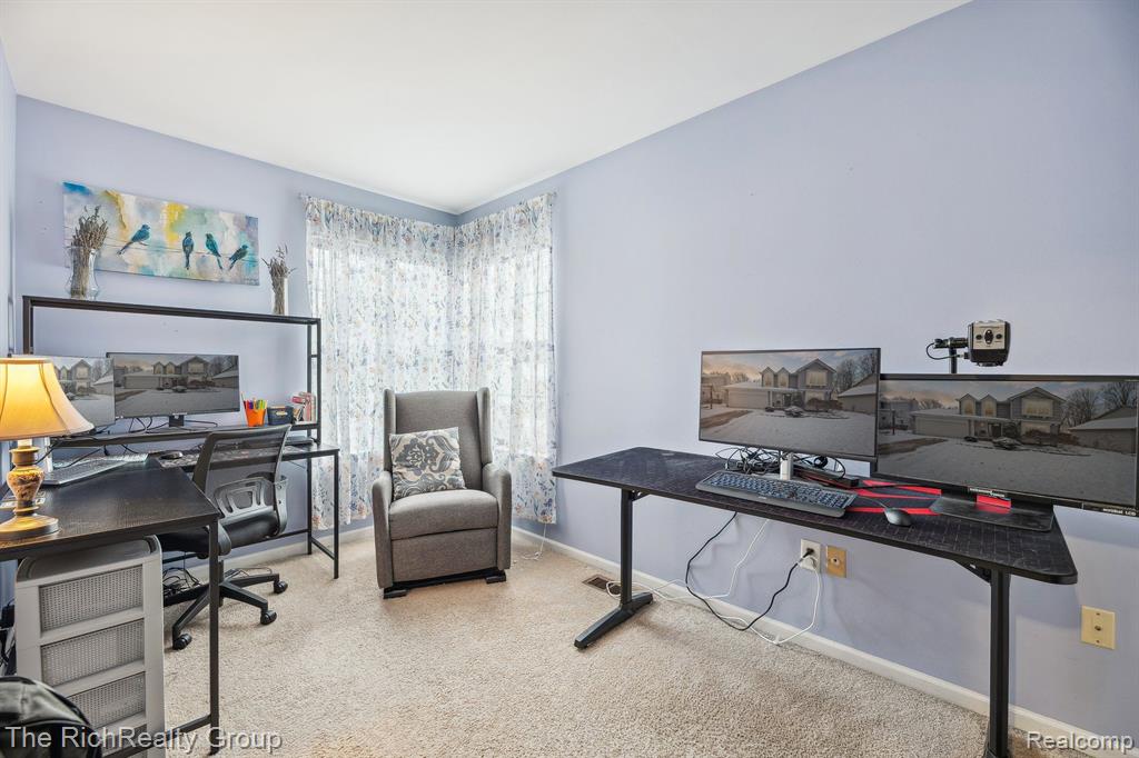 7896 LAKE CREST Drive, Ypsilanti, MI 48197 — Photo 15