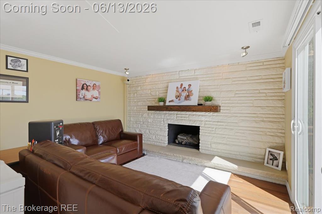 261 Reymont Road N, Waterford, MI 48327 — Photo 24