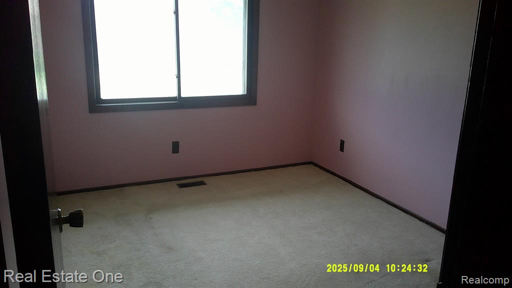 9531 W Outer Drive, Detroit, MI 48223 — Photo 22