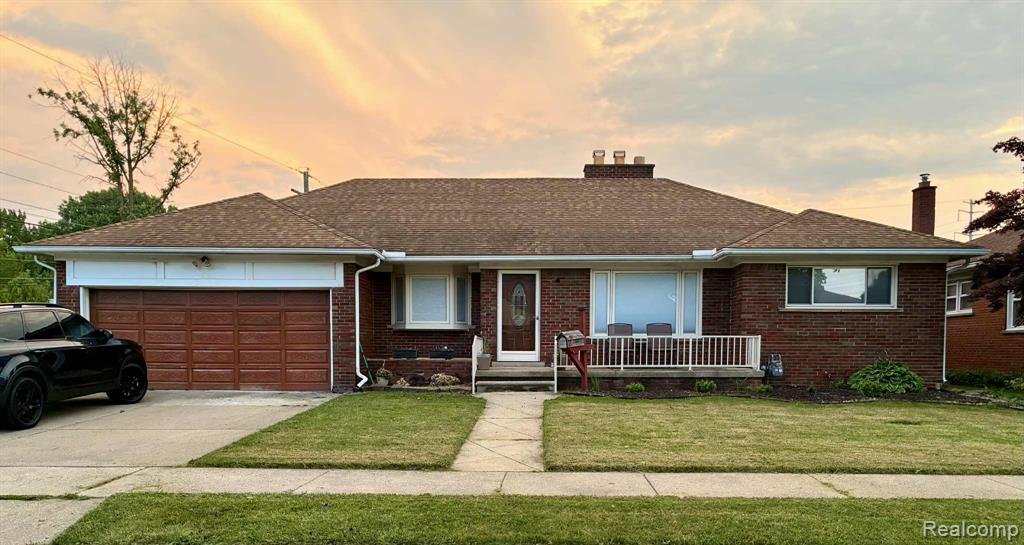 413 Kings Highway, Lincoln Park, MI 48146 — front exterior