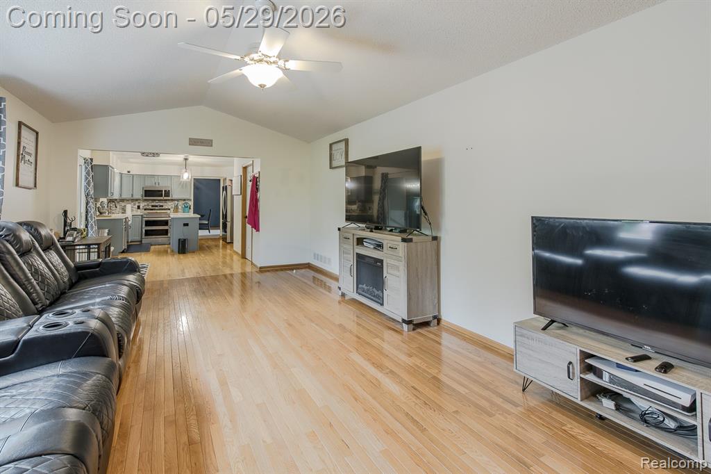 2241 Elkridge Circle, Highland, MI 48356 — Photo 25
