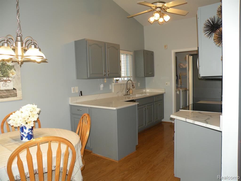 36564 DEERHURST Court, Westland, MI — Photo 10