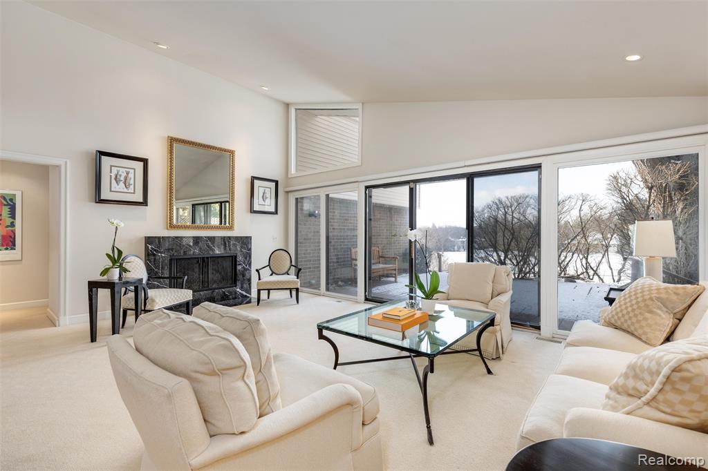 4260 Wabeek Lake Drive S, Bloomfield Hills, MI 48302 — Photo 8