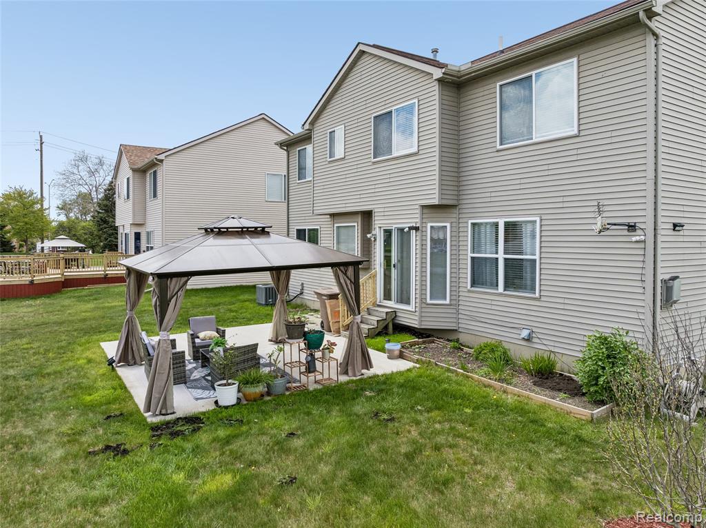 216 Tucker Street, Pontiac, MI 48341 — Photo 9