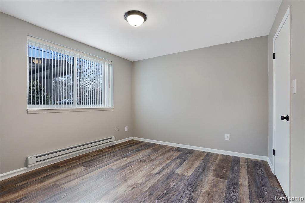 1627 S Riverside Avenue, St. Clair, MI 48079 — Photo 13