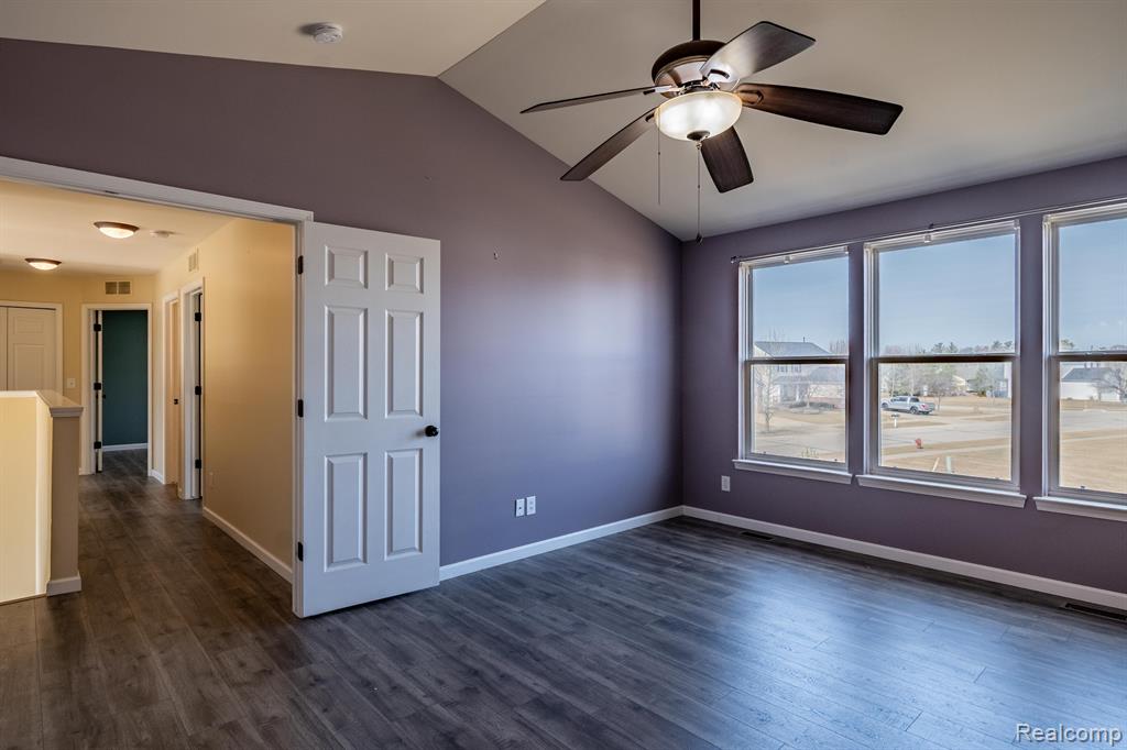 9535 GLENHILL Drive, Ypsilanti, MI 48198 — Photo 5