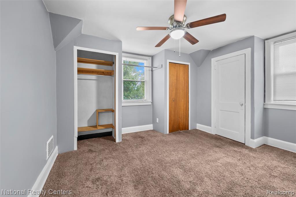 686 N Perry Street, Pontiac, MI 48342 — Photo 19