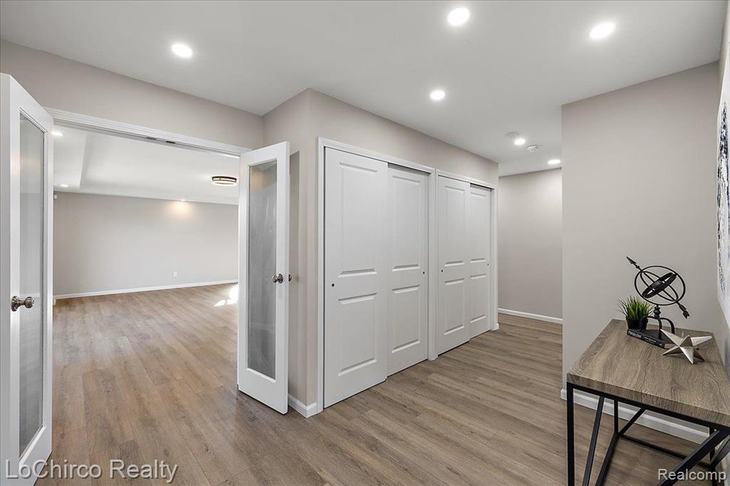 8603 N OWOSSO Road, Fowlerville, MI 48836 — Photo 16