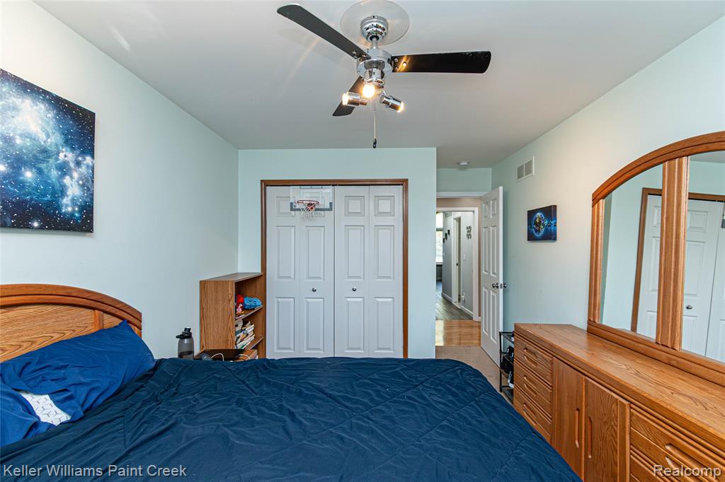35452 Saint Clair Drive, New Baltimore, MI 48047 — Photo 28
