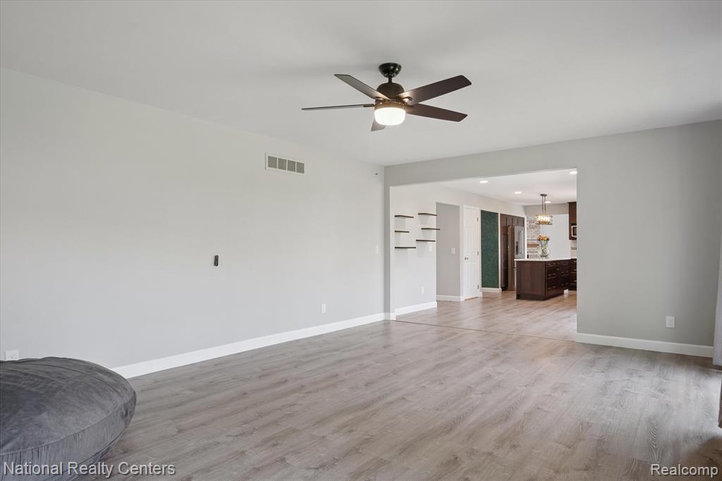 24897 Fairway Hills Drive, Novi, MI — Photo 17