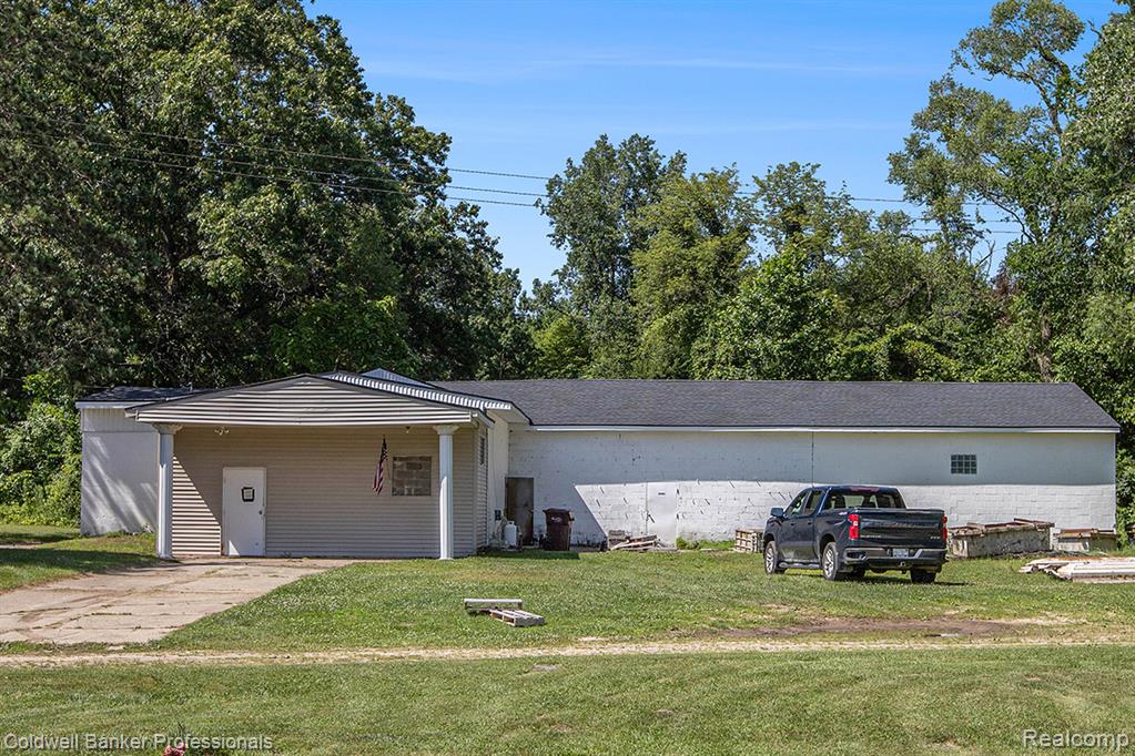 48300 Willow Road, Belleville, MI 48111 — Photo 5