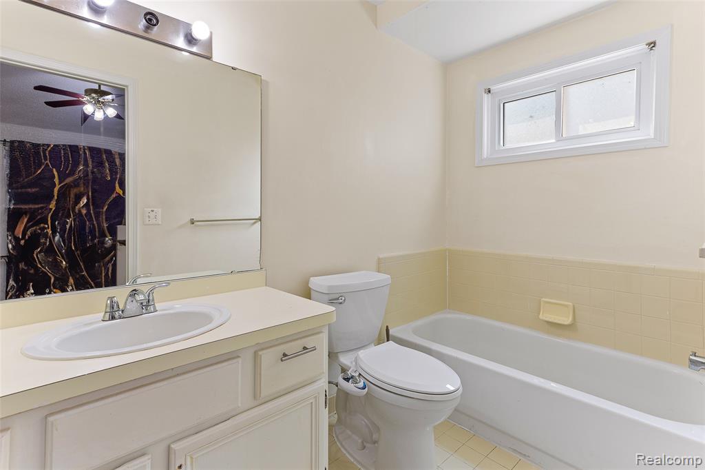 42137 Trent Drive, Canton, MI 48188 — Photo 13