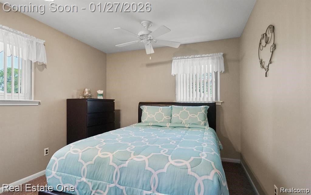 6900 CRESTWOOD Street, Dearborn Heights, MI 48127 — Photo 5