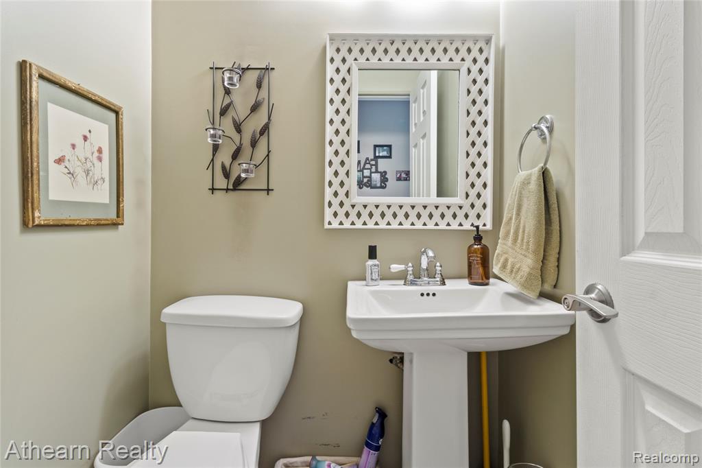 12471 Vernon Road, Bancroft, MI 48414 — Photo 36