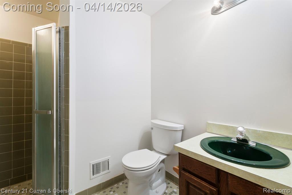 41100 White Haven Court, Northville, MI 48168 — Photo 36