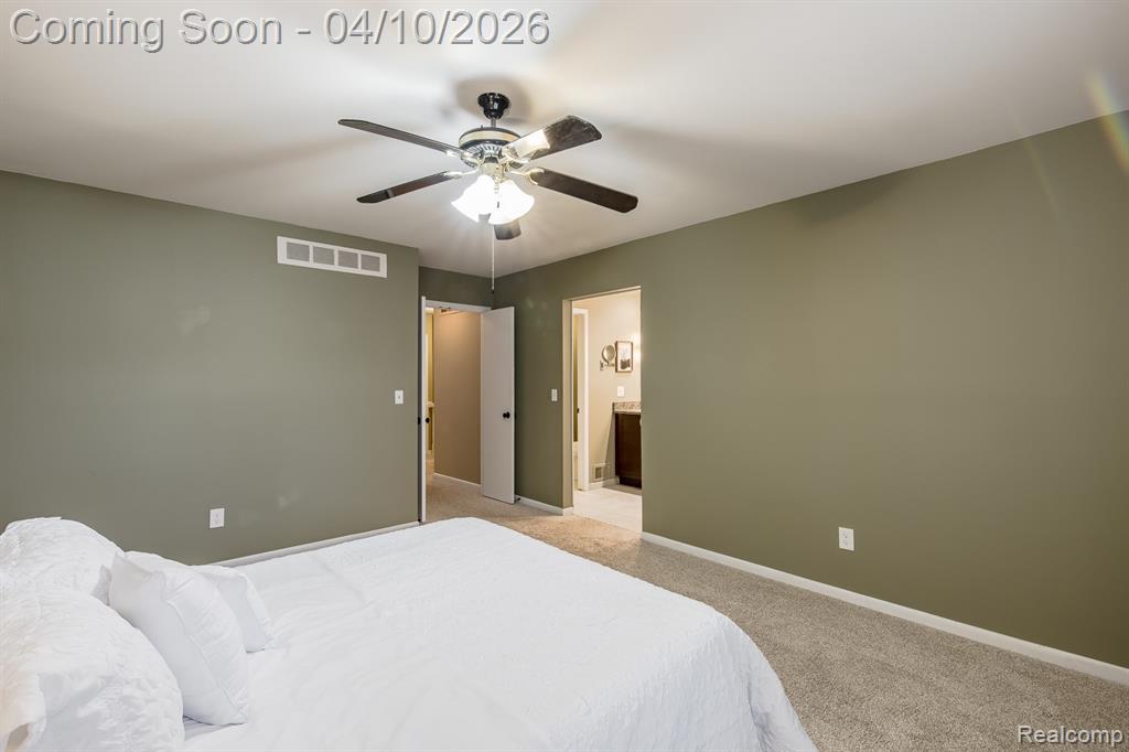 2669 Williamsburg Circle, Auburn Hills, MI 48326 — Photo 22