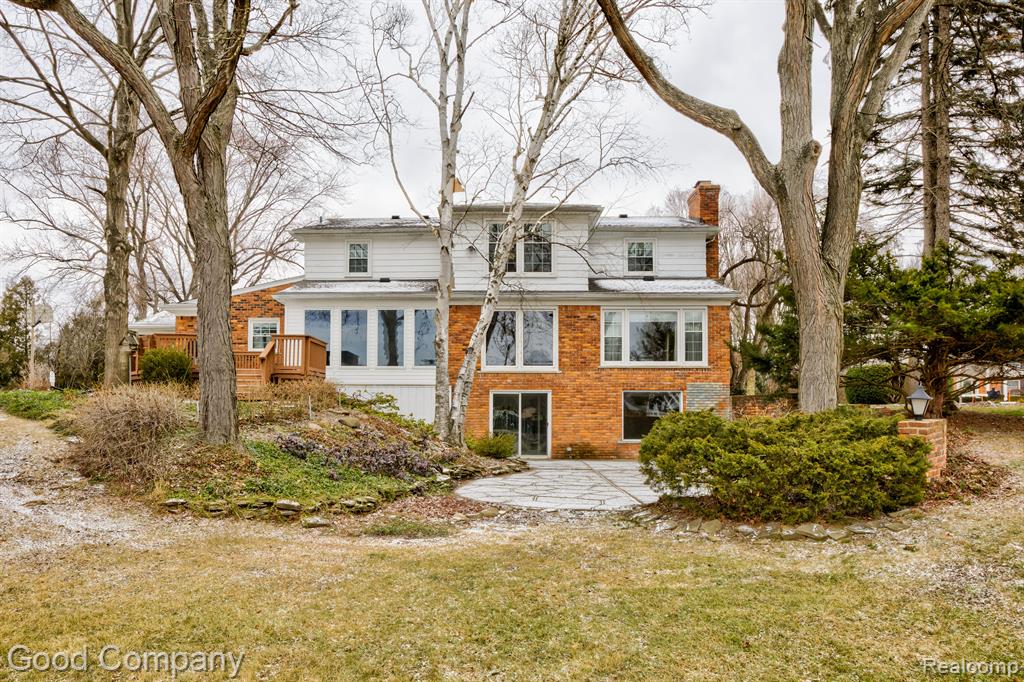 702 PARKMAN Drive, Bloomfield Hills, MI 48304 — Photo 52