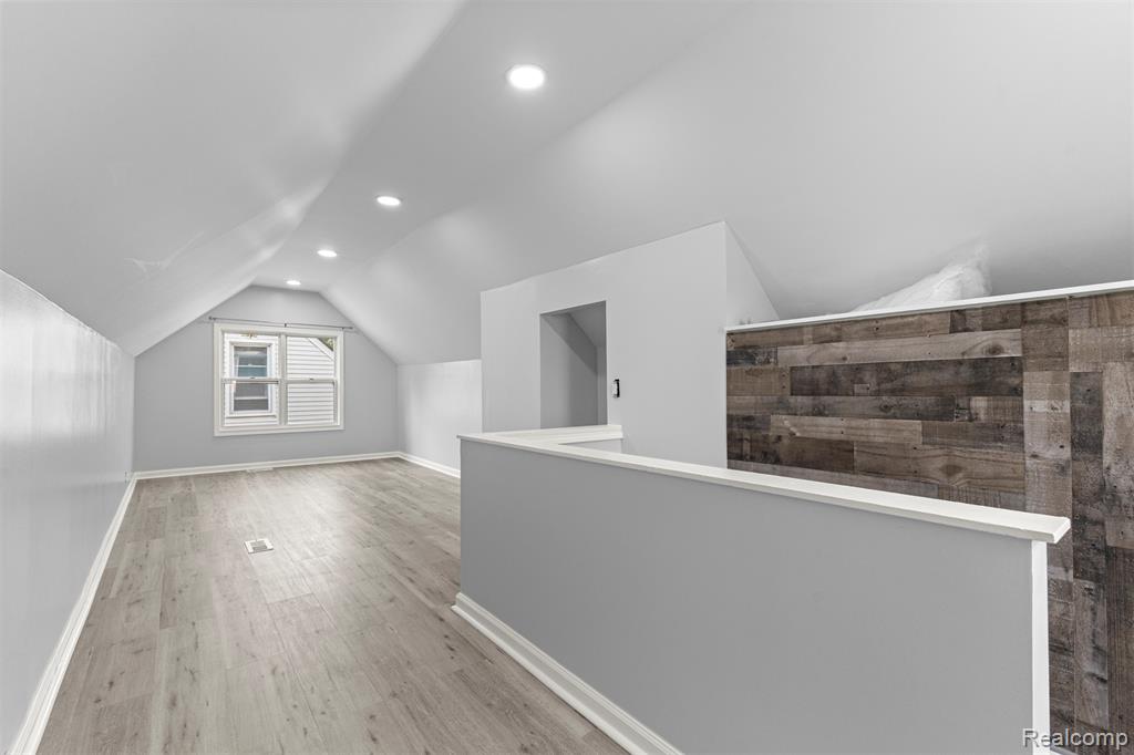 6365 Warwick Street, Detroit, MI 48228 — Photo 22