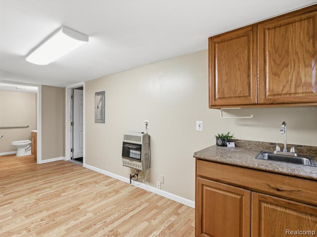 3076 Krafft Road, Fort Gratiot, MI 48059 — Photo 23