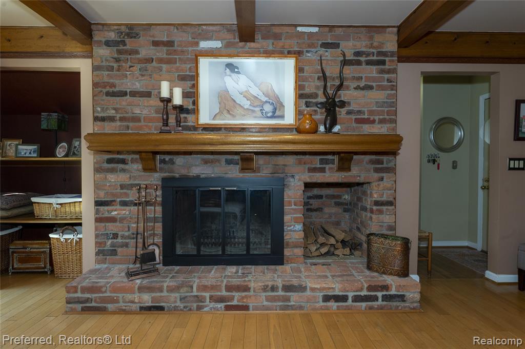 9350 Colony Farm Court, Plymouth, MI 48170 — Photo 25