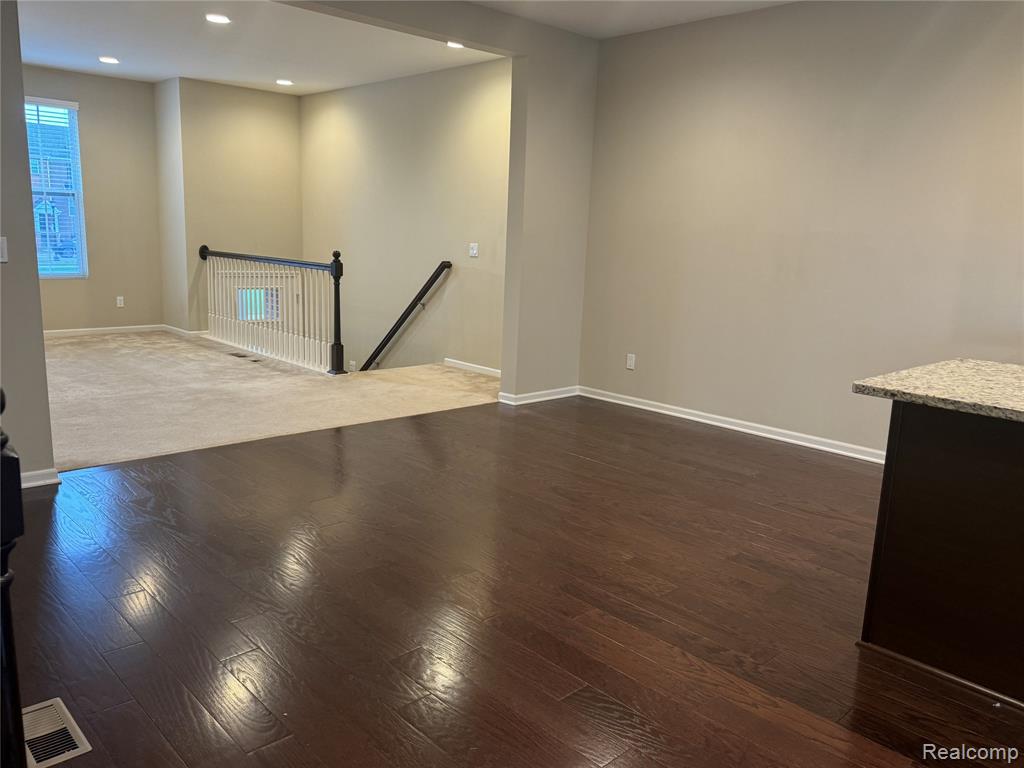 47757 Hillcrest Drive, Northville, MI — Photo 11