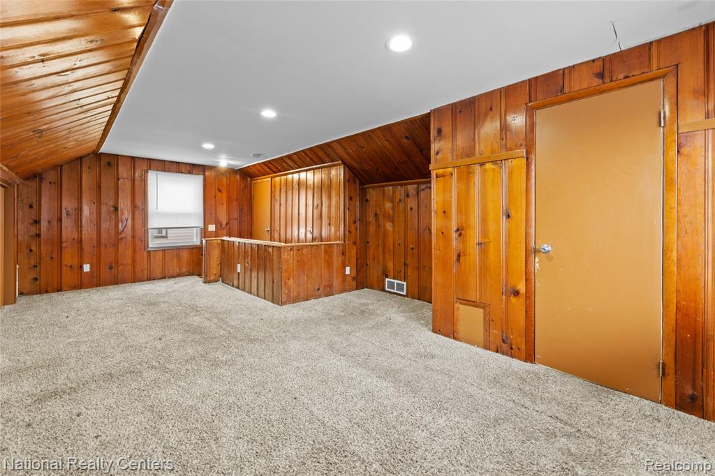7635 Ashton Avenue, Detroit, MI 48228 — Photo 18