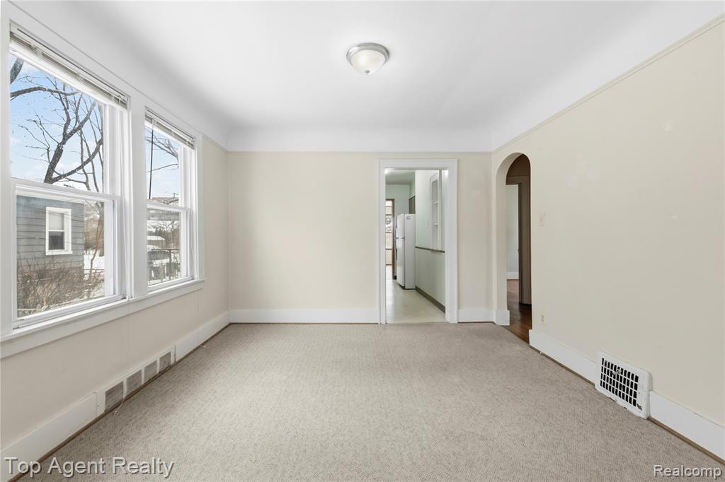 475 W Breckenridge Street, Ferndale, MI 48220 — Photo 9